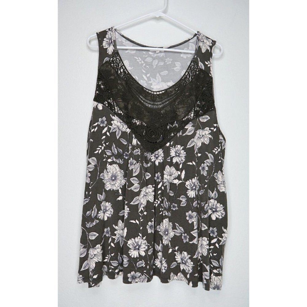 Maurices Olive Green Floral Crochet Neck Sleeveless Tank Top Women's Size 2 Boho